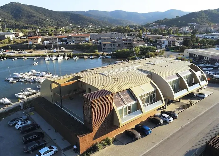 Fronte Mare - Argonautivacanze * Портоферрайо